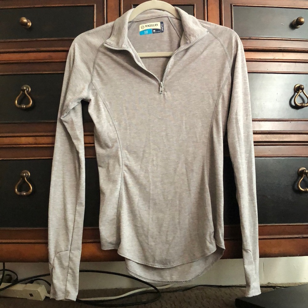 Half zip pullover